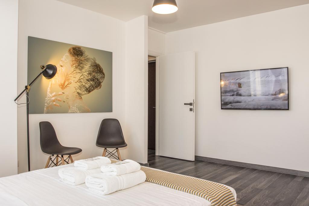 Studio L By Mrg Apartments Bucharest Exterior photo
